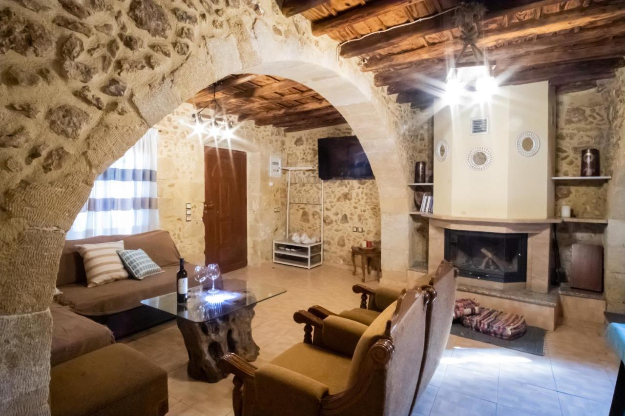 Styliani Villa *